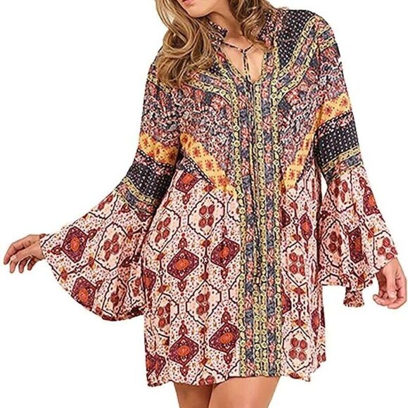 Umgee Dresses & Skirts - Umgee | Boho Bell Sleeve Tassel Dress Size Small